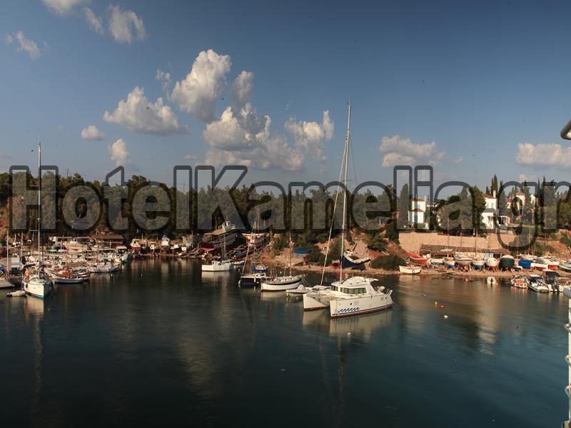 Kamelia Hotel Spétses Exteriör bild